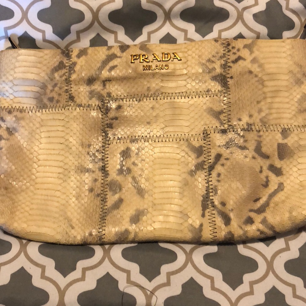 Purse - Picture 2 of 4